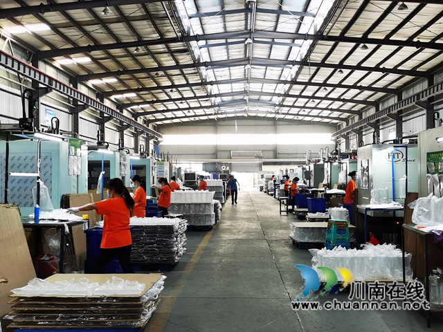 群策群力 瀘縣160家震災(zāi)受損企業(yè)已有84家恢復(fù)生產(chǎn)(圖3)