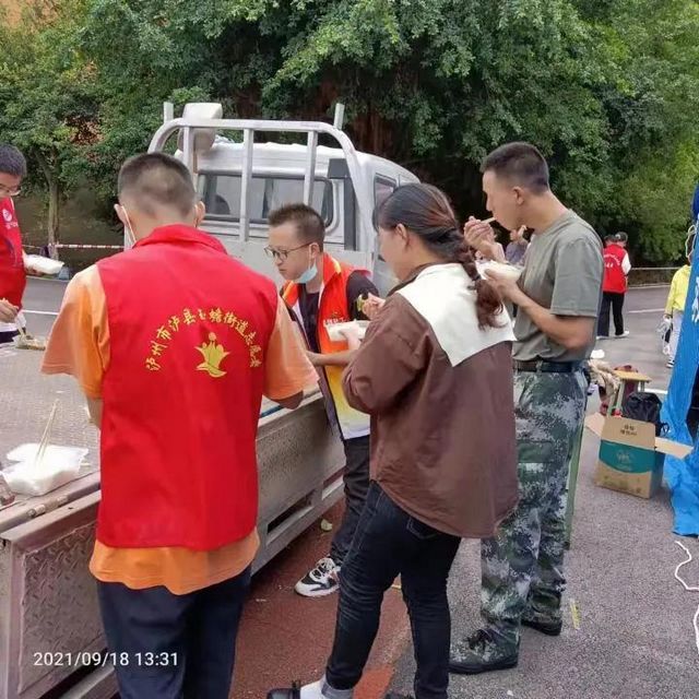 點(diǎn)贊！返鄉(xiāng)探親途中遇見(jiàn)瀘縣地震，古藺籍兵哥哥這樣做……(圖3)
