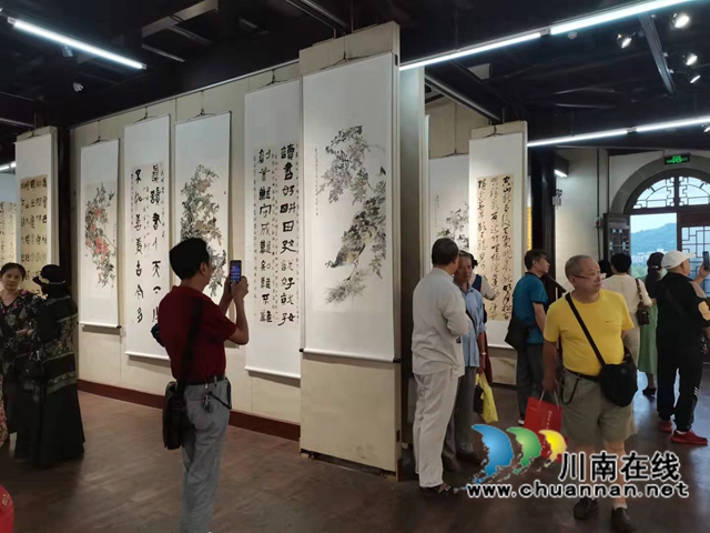 合江籍藝術(shù)家王乾林、張昌煒書畫作品在瀘展出(圖2)