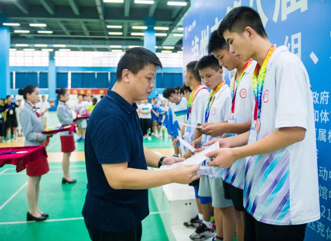 瀘州市八運(yùn)會(huì)青少年組、大學(xué)生組羽毛球比賽圓滿結(jié)束(圖4)