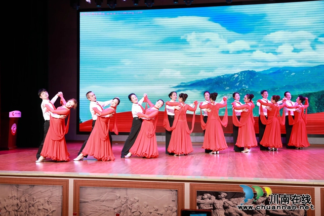 瀘州市江陽(yáng)區(qū)民間文藝家協(xié)會(huì)成立(圖13)