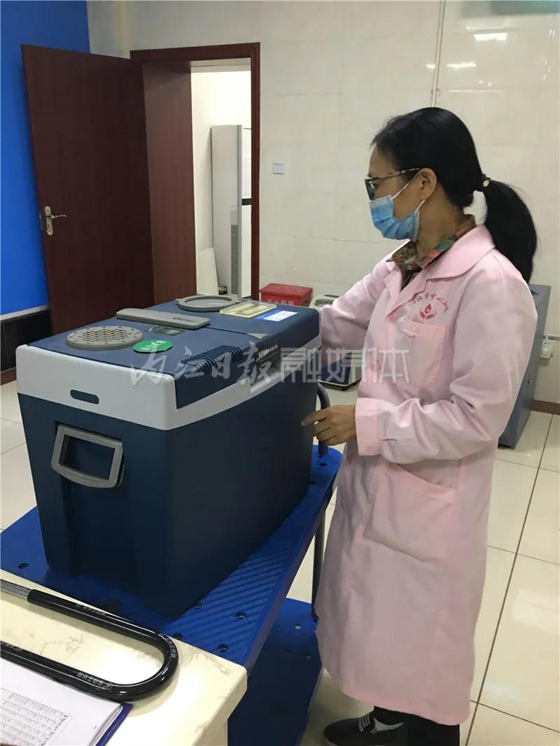 淚涌！為了救一位內(nèi)江產(chǎn)婦，內(nèi)自資成渝5城“生死賽跑”5小時(圖3)