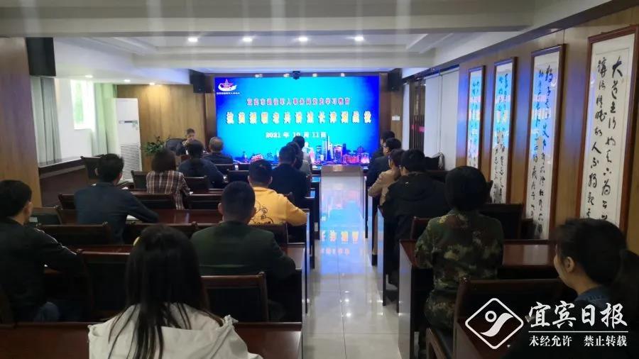 淚目！宜賓88歲長津湖戰(zhàn)役老兵講述真實(shí)戰(zhàn)場：195名指戰(zhàn)員只剩下2人！(圖1)
