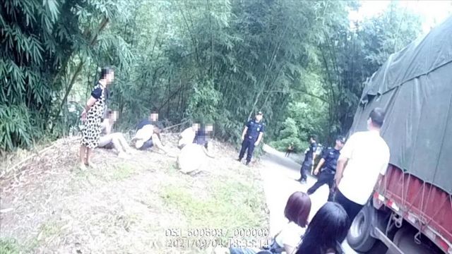 瀘州警方高空拍攝秘密賭場(chǎng)，視頻首次曝光(圖5)
