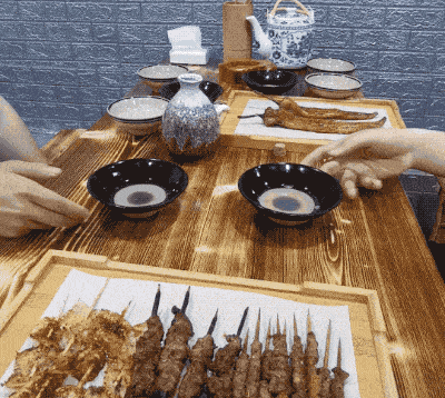 【警惕】79歲大爺喝酒吃肉！一查是癌