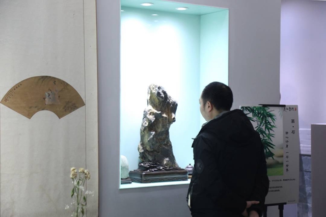 江陽區(qū)：推進長江石文化產(chǎn)業(yè)發(fā)展(圖2)
