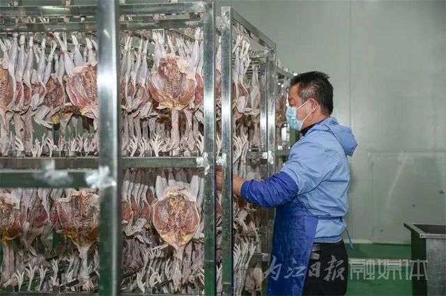 越嚼越香！內(nèi)江這個(gè)始于清朝的美食名不虛傳(圖11)