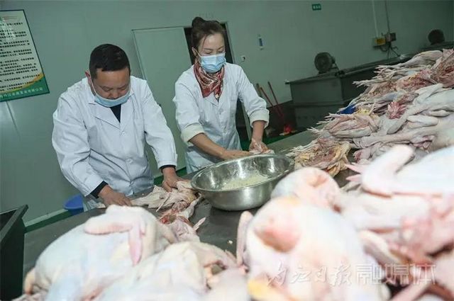 越嚼越香！內(nèi)江這個(gè)始于清朝的美食名不虛傳(圖6)