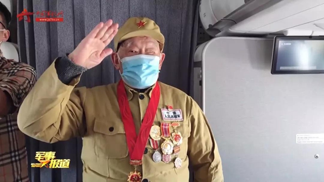 70年后的重逢｜瀘州94歲老兵跨越三千公里只為再見(jiàn)老班長(zhǎng)一面(圖4)