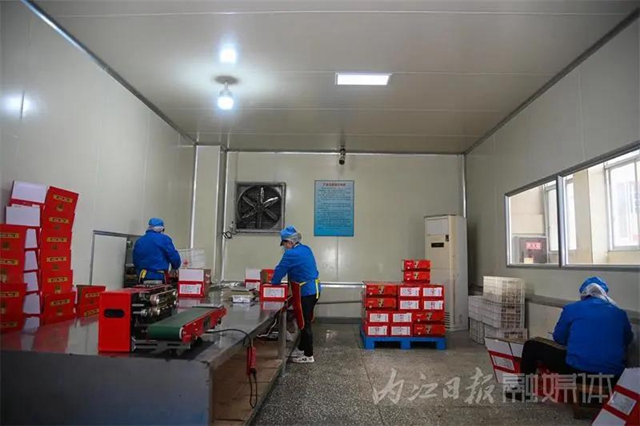 一年賣出1500噸！內(nèi)江這個非遺麻餅到底有好好吃？(圖13)