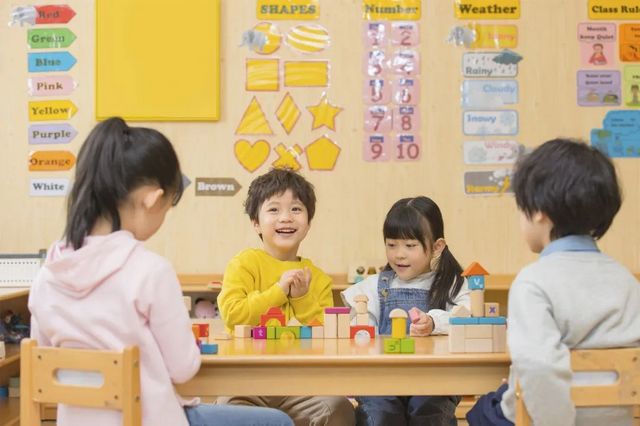 32個(gè)名額！內(nèi)江多所幼兒園招聘教師，7月26日?qǐng)?bào)名——